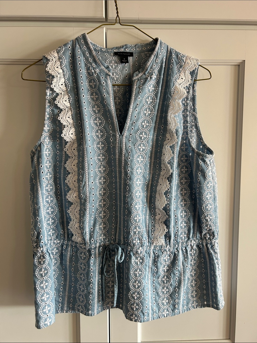 Ann Taylor Blue and White Lace-Trim Peplum Top